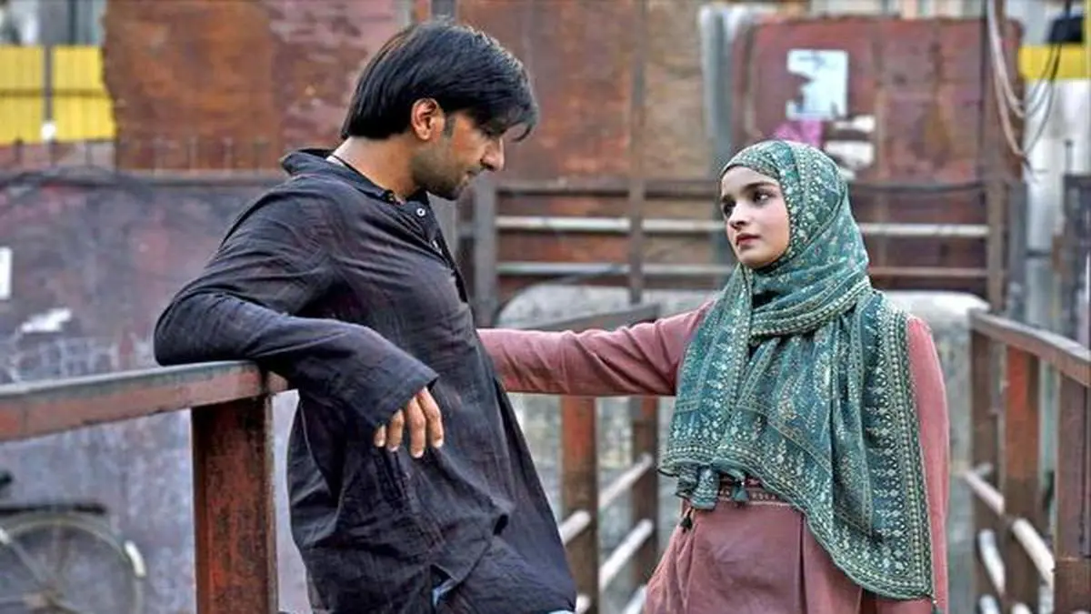 Zoya Akhtar S Gully Boy India S Official Entry To Oscars 2020