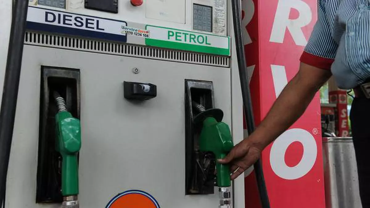 Petrol Price Soars 1 59 Ltr Diesel 1 31 Ltr After Saudi Arabia Attacks The Hindu Businessline