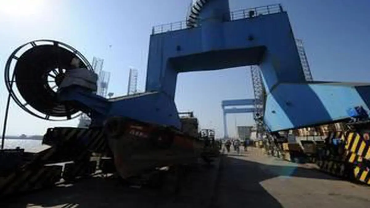 Cyclone-hit Pipavav Port shuts operations till June 1