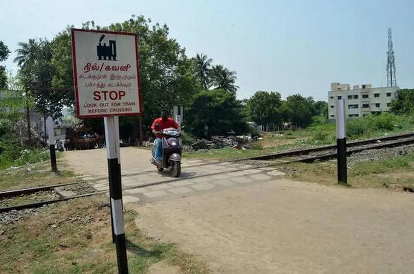 Railways Eliminates 1 700 Unmanned Level Crossings In Sept The Hindu Businessline