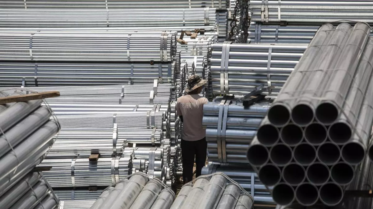 
        With higher output in May, India outlier among top 10 steel producers 
    