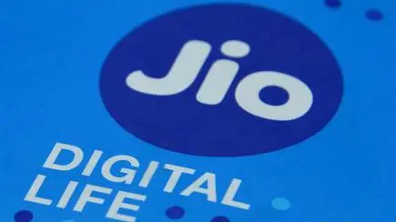 Reliance Jios Rs 699 Phone Offer May Hit Airtel Vodafone