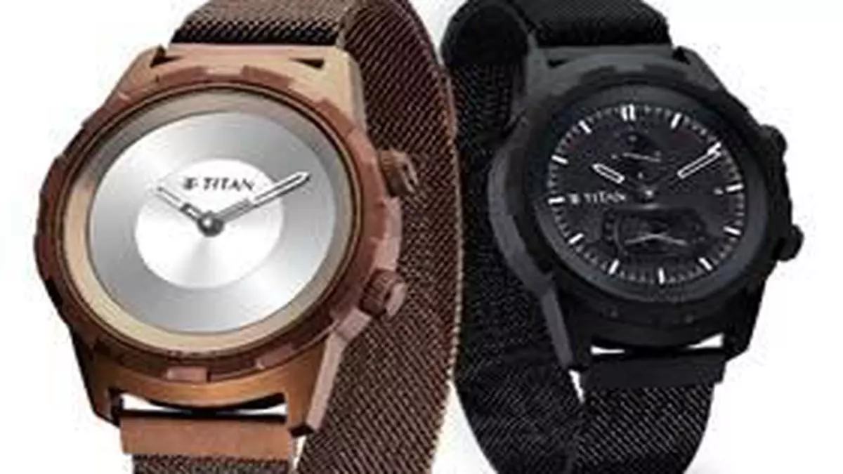 Titan to launch full-touch smartwatch 