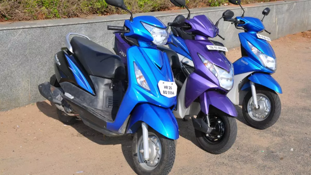 Scooters Compared Honda Dio Yamaha Ray And Suzuki Swish The Hindu Businessline